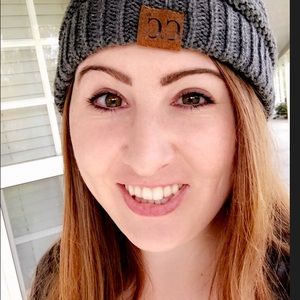 Meet your Posher, Kenzie!